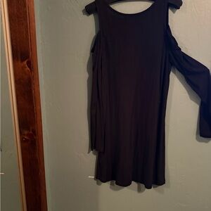 Sanctuary Black Cold-Shoulder Long Sleeve Dress